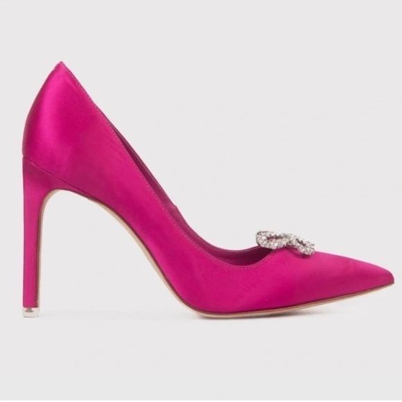 BLACK SUEDE STUDIO Tre 100 Crystal-Embellished Satin Pumps Size 7 - Picture 4 of 7